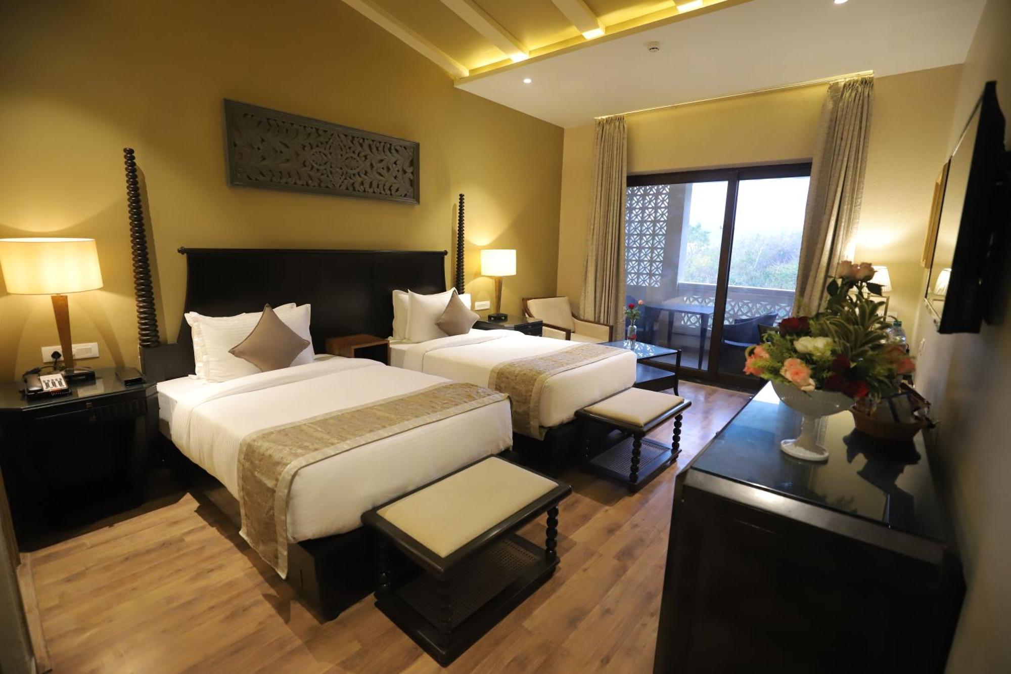Essentia Luxury Resort & Spa 烏代浦 外观 照片