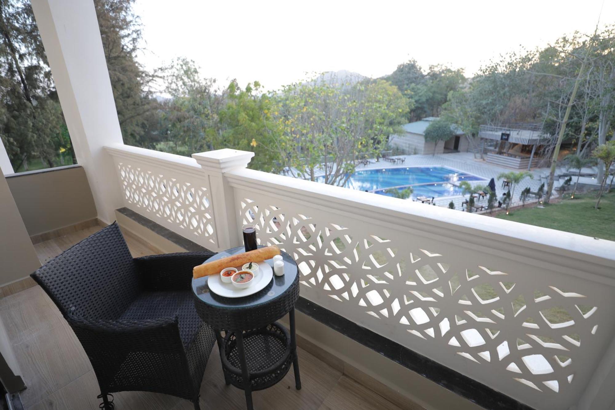 Essentia Luxury Resort & Spa 烏代浦 外观 照片