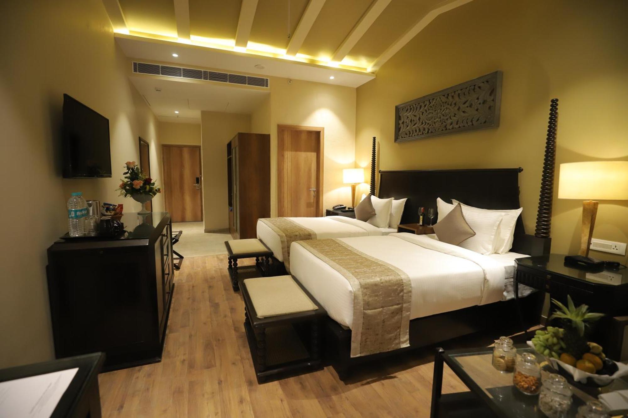 Essentia Luxury Resort & Spa 烏代浦 外观 照片