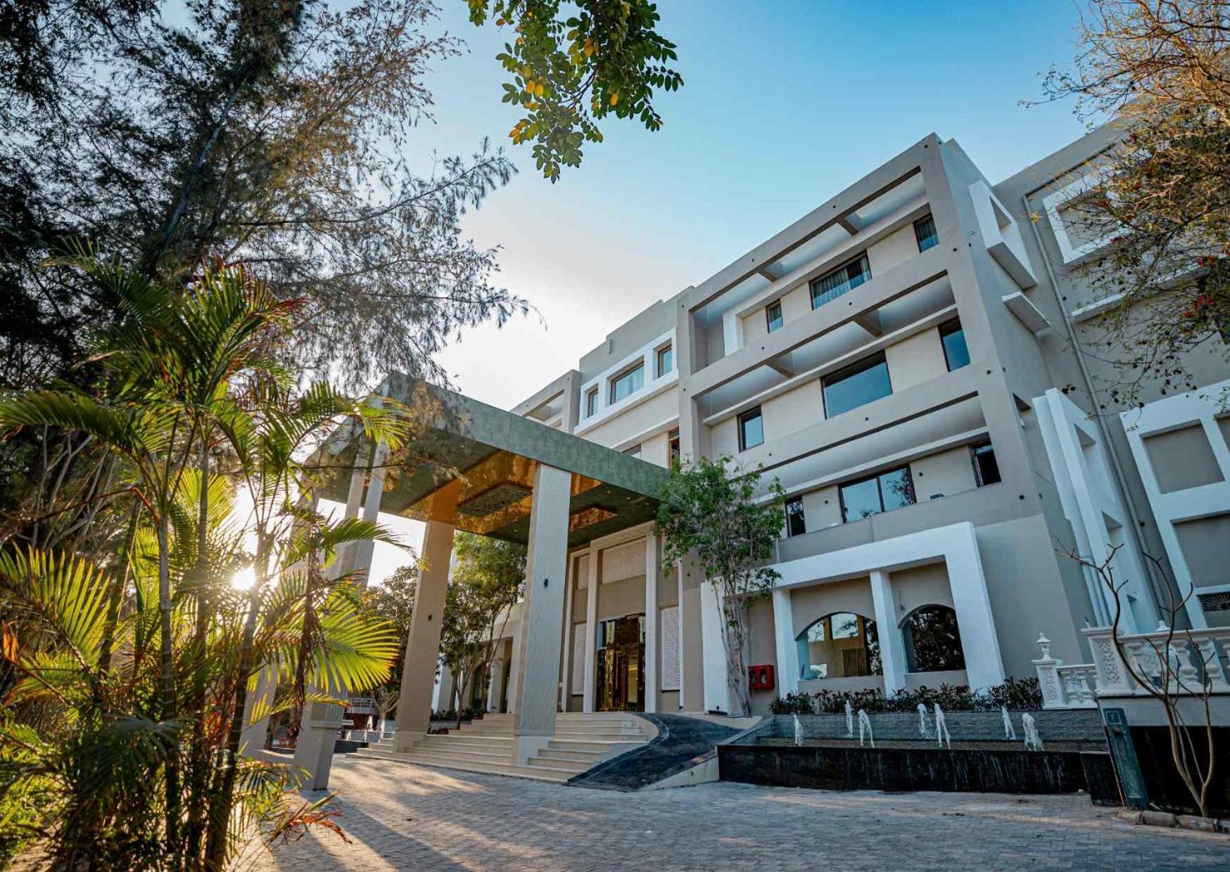 Essentia Luxury Resort & Spa 烏代浦 外观 照片